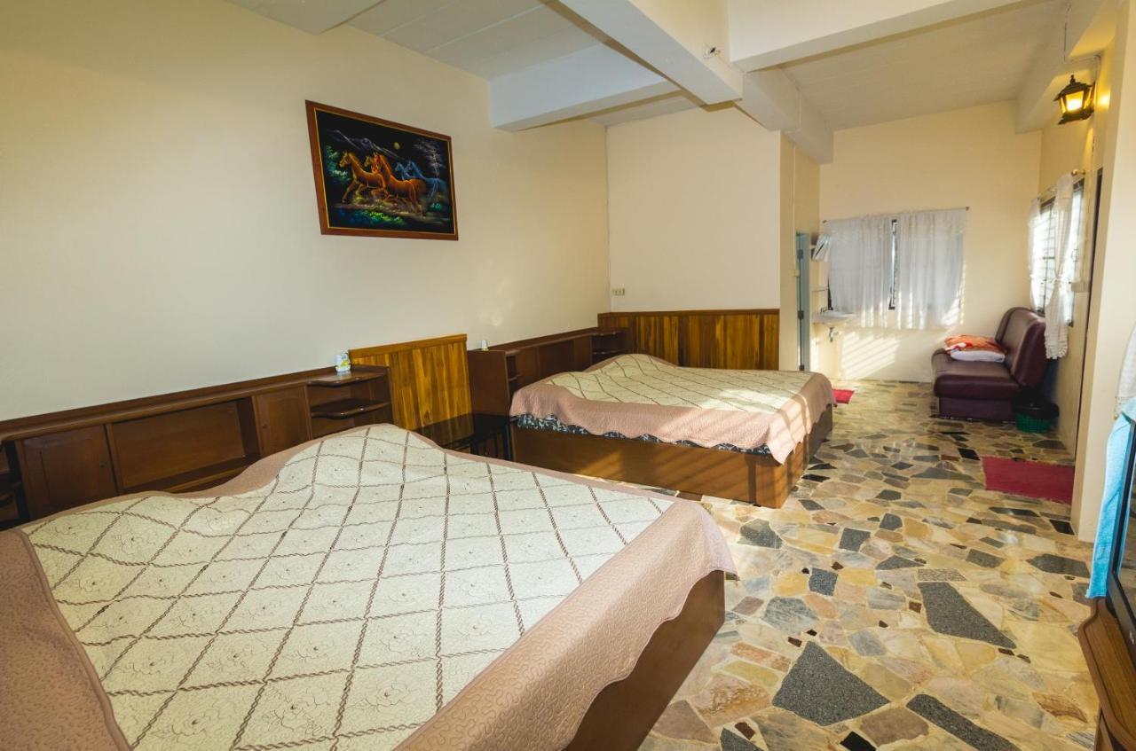 Naphatphorn Resort Tha Kradan Ngoại thất bức ảnh